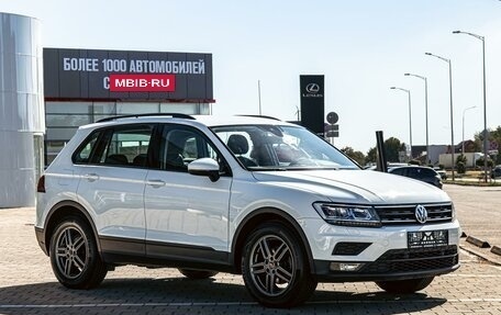 Volkswagen Tiguan II, 2020 год, 1 865 000 рублей, 3 фотография