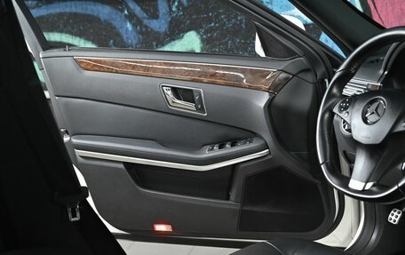 Mercedes-Benz E-Класс, 2012 год, 1 195 000 рублей, 7 фотография