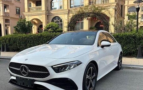 Mercedes-Benz A-Класс, 2022 год, 2 030 000 рублей, 1 фотография