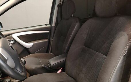 Nissan Terrano III, 2015 год, 1 049 000 рублей, 11 фотография