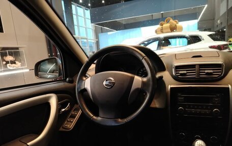 Nissan Terrano III, 2015 год, 1 049 000 рублей, 16 фотография