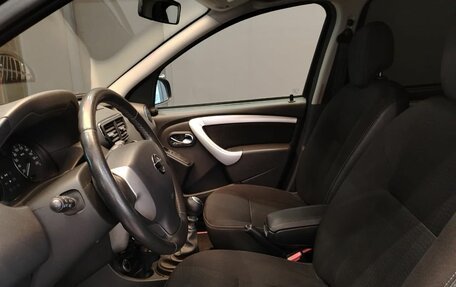 Nissan Terrano III, 2015 год, 1 049 000 рублей, 10 фотография