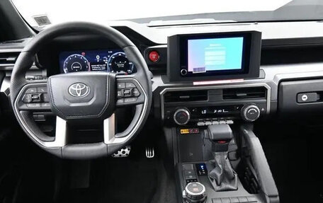 Toyota 4Runner, 2025 год, 8 500 000 рублей, 27 фотография