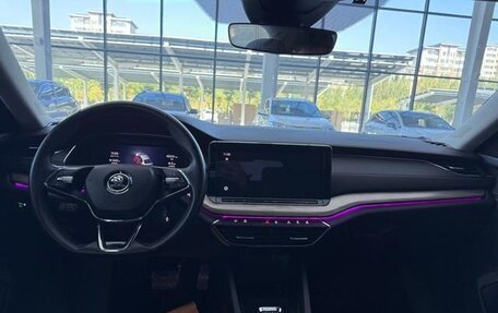 Skoda Octavia IV, 2022 год, 1 500 000 рублей, 6 фотография