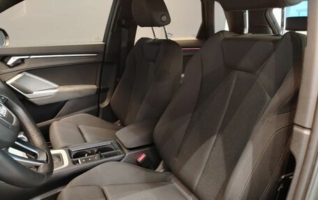 Audi Q3, 2021 год, 3 199 000 рублей, 13 фотография