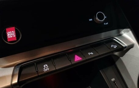 Audi Q3, 2021 год, 3 199 000 рублей, 23 фотография