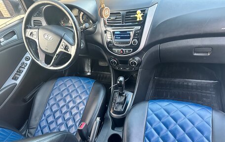 Hyundai Solaris II рестайлинг, 2015 год, 680 000 рублей, 7 фотография