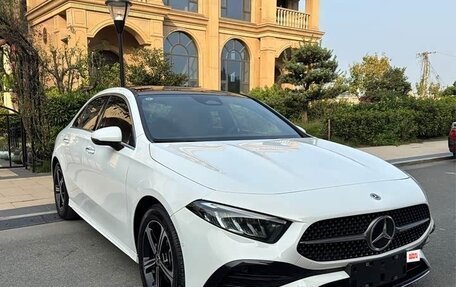 Mercedes-Benz A-Класс, 2022 год, 2 030 000 рублей, 3 фотография