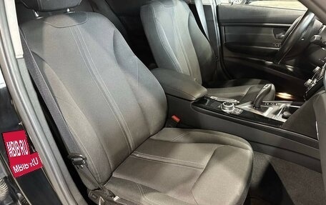 BMW 3 серия, 2017 год, 1 990 000 рублей, 21 фотография