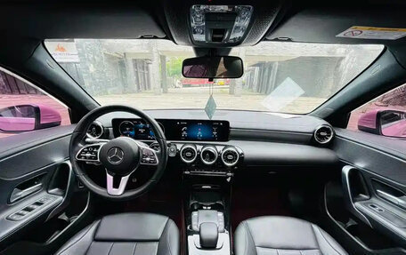 Mercedes-Benz A-Класс, 2022 год, 1 750 000 рублей, 9 фотография