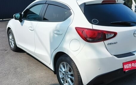 Mazda Demio IV, 2018 год, 1 130 000 рублей, 3 фотография