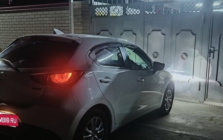 Mazda Demio IV, 2018 год, 1 130 000 рублей, 21 фотография