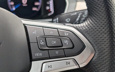 Volkswagen Passat B8 рестайлинг, 2021 год, 3 900 000 рублей, 20 фотография