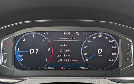 Volkswagen Passat B8 рестайлинг, 2021 год, 3 900 000 рублей, 22 фотография