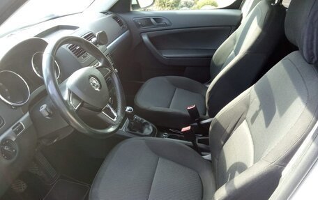 Skoda Yeti I рестайлинг, 2017 год, 1 350 000 рублей, 7 фотография