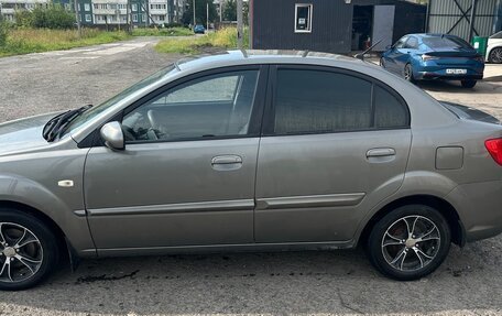 KIA Rio II, 2010 год, 525 000 рублей, 2 фотография