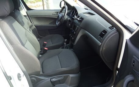 Skoda Yeti I рестайлинг, 2017 год, 1 350 000 рублей, 6 фотография