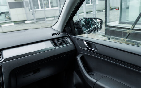 Skoda Rapid I, 2015 год, 933 000 рублей, 10 фотография