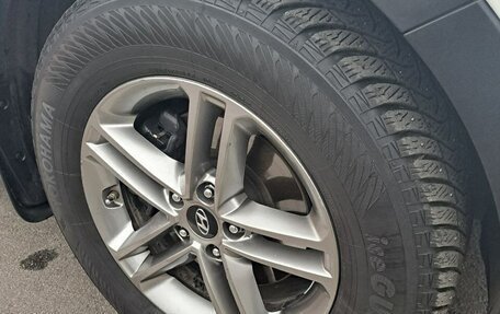 Hyundai Santa Fe III рестайлинг, 2018 год, 2 750 000 рублей, 15 фотография