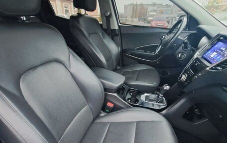 Hyundai Santa Fe III рестайлинг, 2018 год, 2 750 000 рублей, 28 фотография