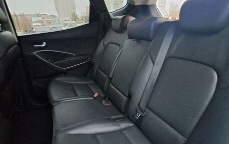 Hyundai Santa Fe III рестайлинг, 2018 год, 2 750 000 рублей, 32 фотография