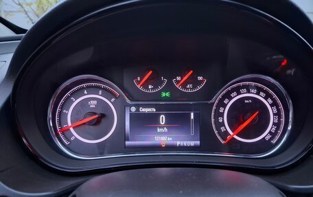 Opel Insignia II рестайлинг, 2017 год, 1 375 000 рублей, 13 фотография