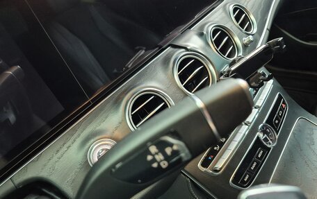 Mercedes-Benz E-Класс, 2019 год, 4 500 000 рублей, 13 фотография