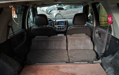 Ford Escape II, 2003 год, 450 000 рублей, 10 фотография