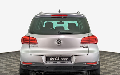 Volkswagen Tiguan I, 2016 год, 2 010 000 рублей, 6 фотография