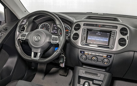 Volkswagen Tiguan I, 2016 год, 2 010 000 рублей, 26 фотография