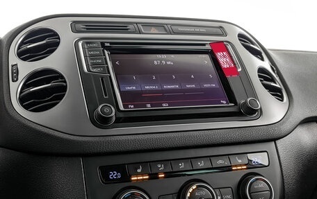 Volkswagen Tiguan I, 2016 год, 2 010 000 рублей, 27 фотография