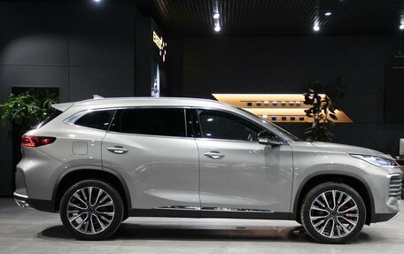 CheryExeed TXL, 2024 год, 3 800 000 рублей, 9 фотография