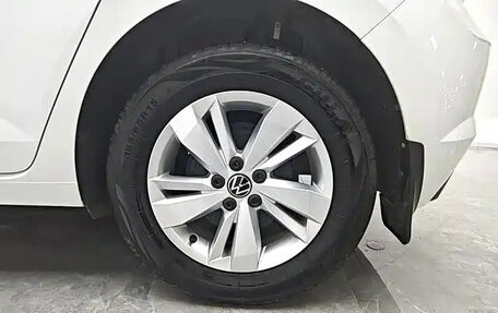 Volkswagen Polo, 2022 год, 1 340 213 рублей, 10 фотография