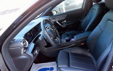 Mercedes-Benz A-Класс, 2021 год, 1 979 000 рублей, 5 фотография