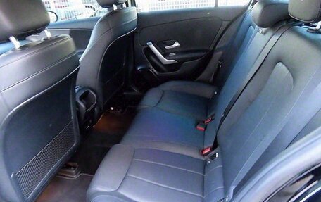 Mercedes-Benz A-Класс, 2021 год, 1 979 000 рублей, 6 фотография