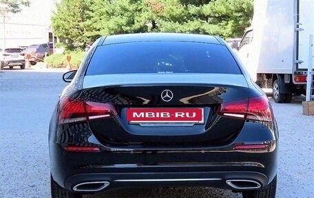 Mercedes-Benz A-Класс, 2021 год, 1 979 000 рублей, 4 фотография