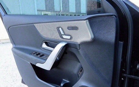 Mercedes-Benz A-Класс, 2021 год, 1 979 000 рублей, 11 фотография