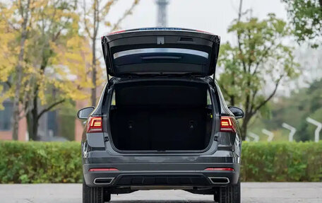 Volkswagen Tharu, 2022 год, 1 420 000 рублей, 8 фотография