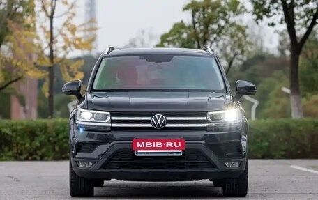 Volkswagen Tharu, 2022 год, 1 420 000 рублей, 2 фотография