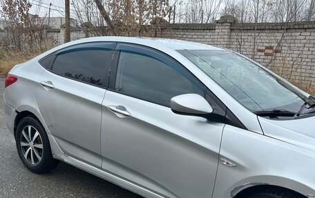 Hyundai Solaris II рестайлинг, 2011 год, 550 000 рублей, 6 фотография