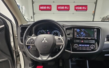 Mitsubishi Outlander III рестайлинг 3, 2013 год, 1 219 000 рублей, 7 фотография