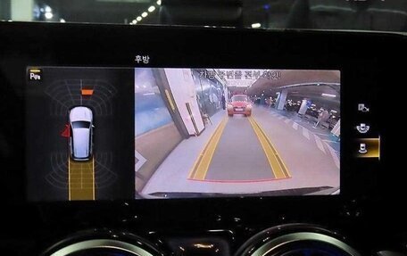 Mercedes-Benz GLB, 2022 год, 2 879 000 рублей, 13 фотография