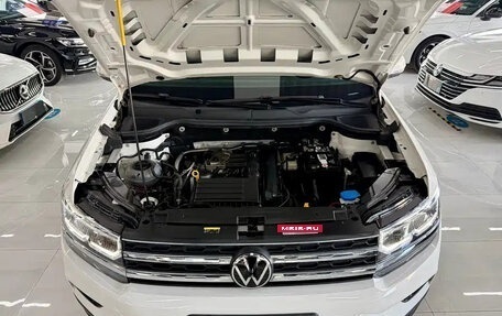 Volkswagen Tharu, 2022 год, 1 720 000 рублей, 9 фотография