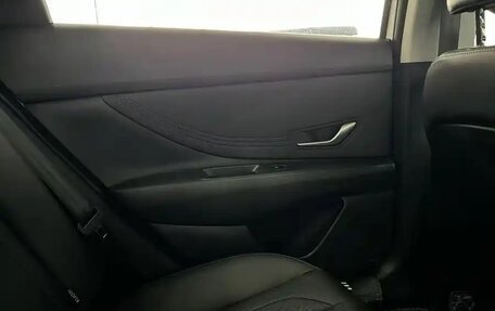 Hyundai Elantra, 2022 год, 1 430 000 рублей, 14 фотография