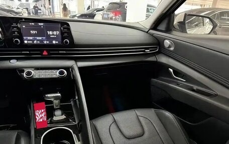 Hyundai Elantra, 2022 год, 1 430 000 рублей, 10 фотография