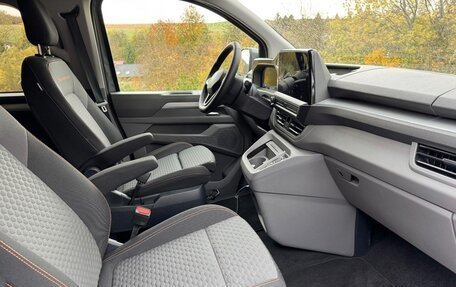 Volkswagen Caravelle, 2025 год, 9 900 000 рублей, 13 фотография