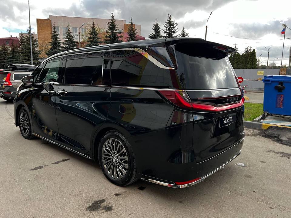 Lexus LM I, 2025 год, 19 400 000 рублей, 5 фотография