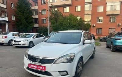 KIA cee'd I рестайлинг, 2010 год, 620 000 рублей, 1 фотография
