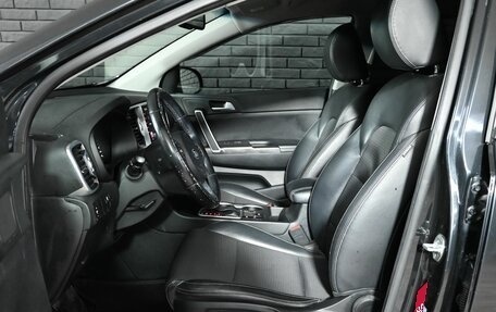 KIA Sportage IV рестайлинг, 2018 год, 2 050 000 рублей, 15 фотография