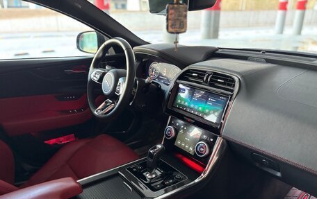 Jaguar XE I рестайлинг, 2020 год, 3 500 000 рублей, 7 фотография